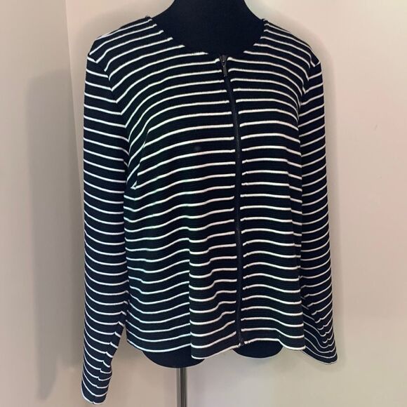 Apt 9 Woman Black & White Stripped Zip Up Sweater Cardigan 2X, 2XL - Picture 1 of 12